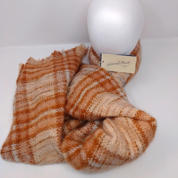 Universal threads quilted scarf - Picture 1 of 3